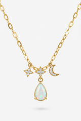 Premium fine gold chain detail of Le Mirage necklace