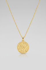 Le Étoile Necklace – Front Product Shot